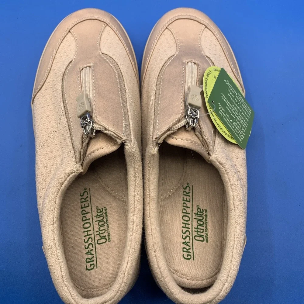Grasshoppers Women's Ortholite Beige Zip Comfort Shoes EF52810 - Size US 6W WIDE
